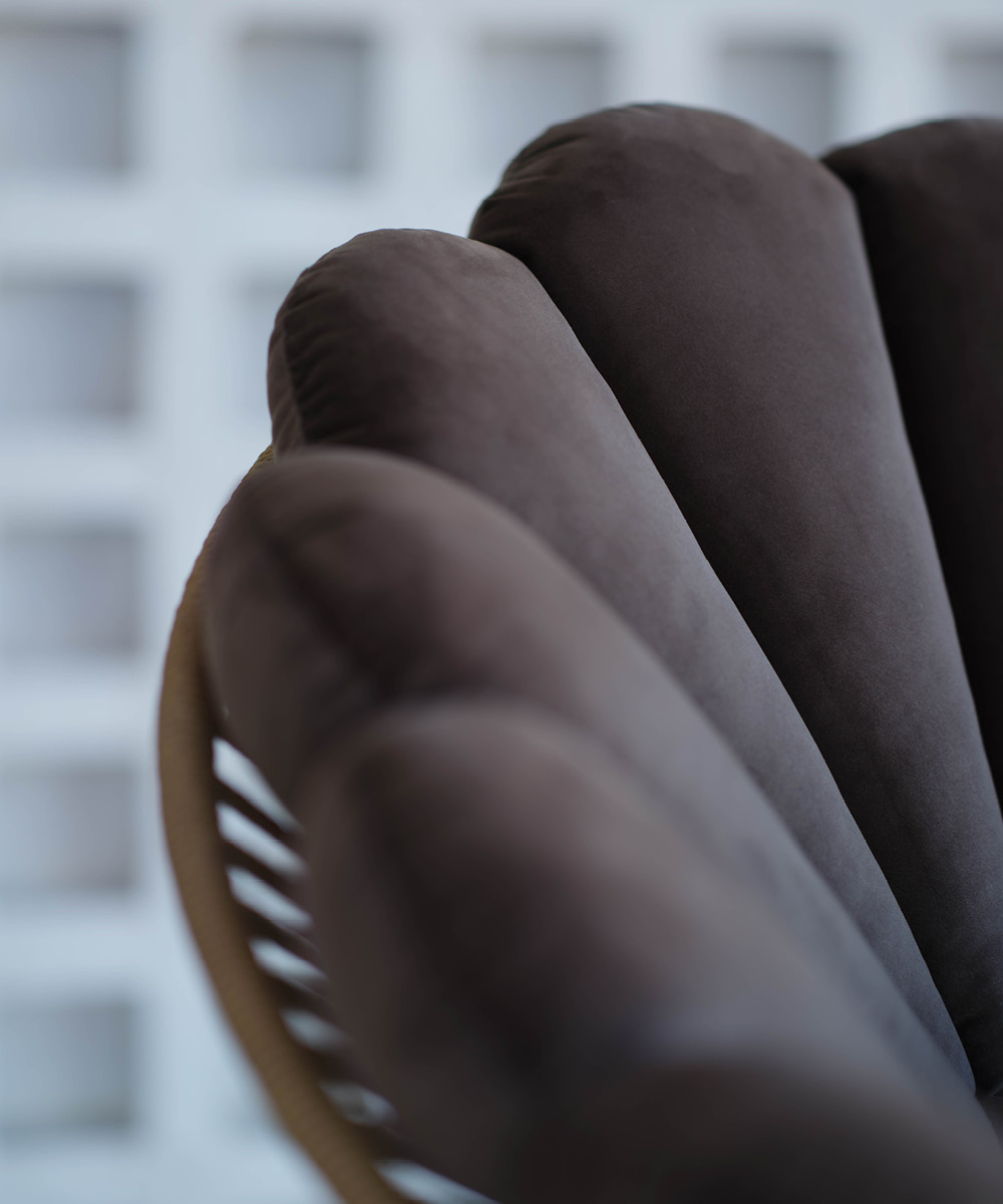 Shell-Cushion-Brown-3 Shell Cushion Brown-3