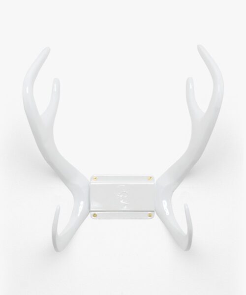 Reindeer White hose holder-1