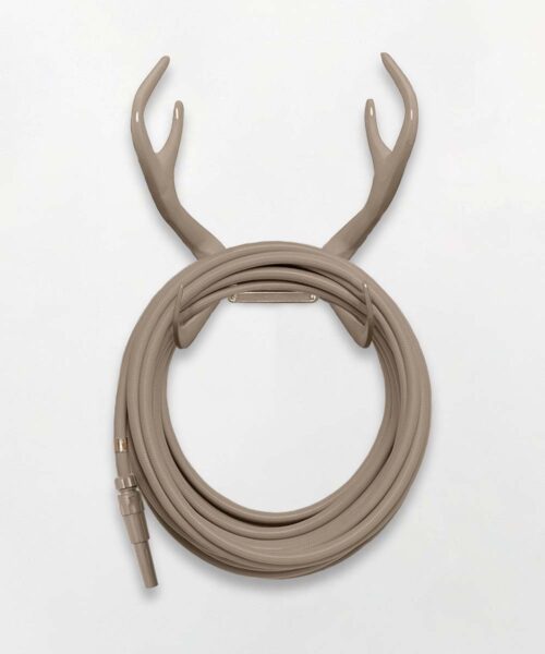 Reindeer Beige hose holder-2