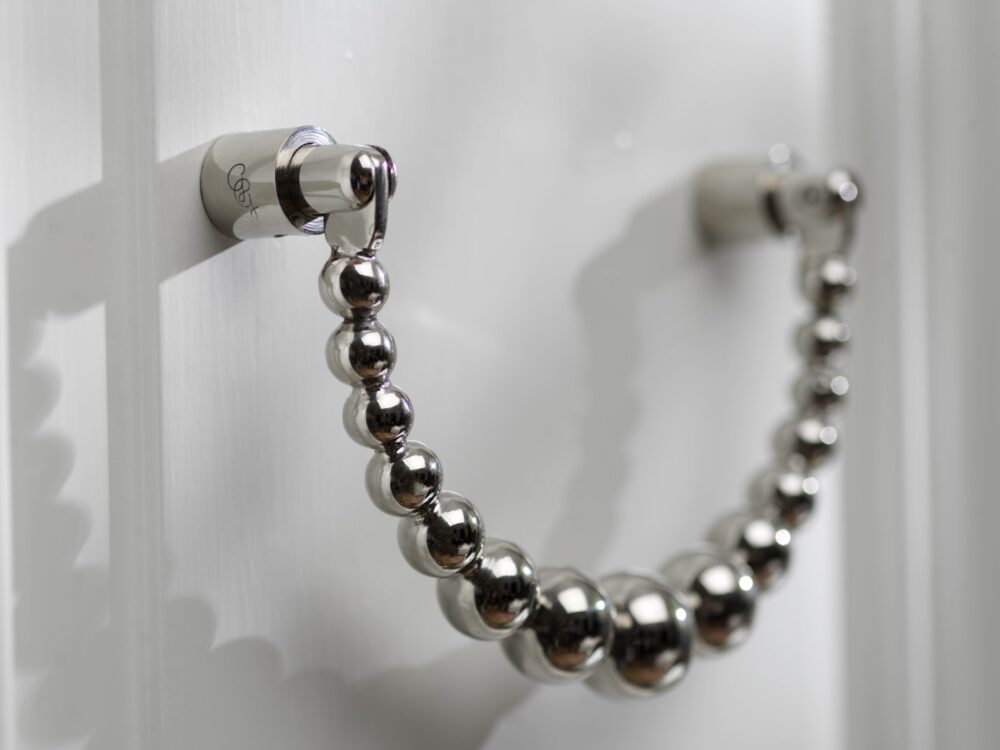 Pearl Ribbon Door Knocker Silver-3