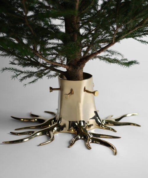 Christmas Tree Stand "The Root" - Gold-2
