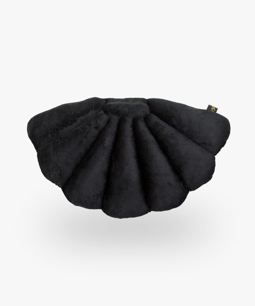 shell cushion black