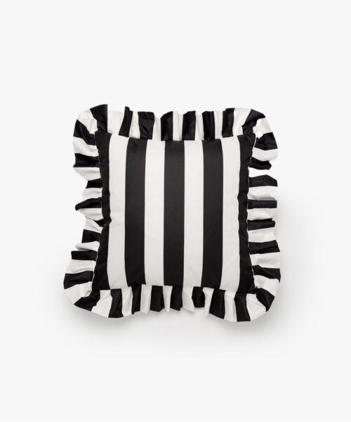 Outdoor Pillow Ruffle Black/White-1