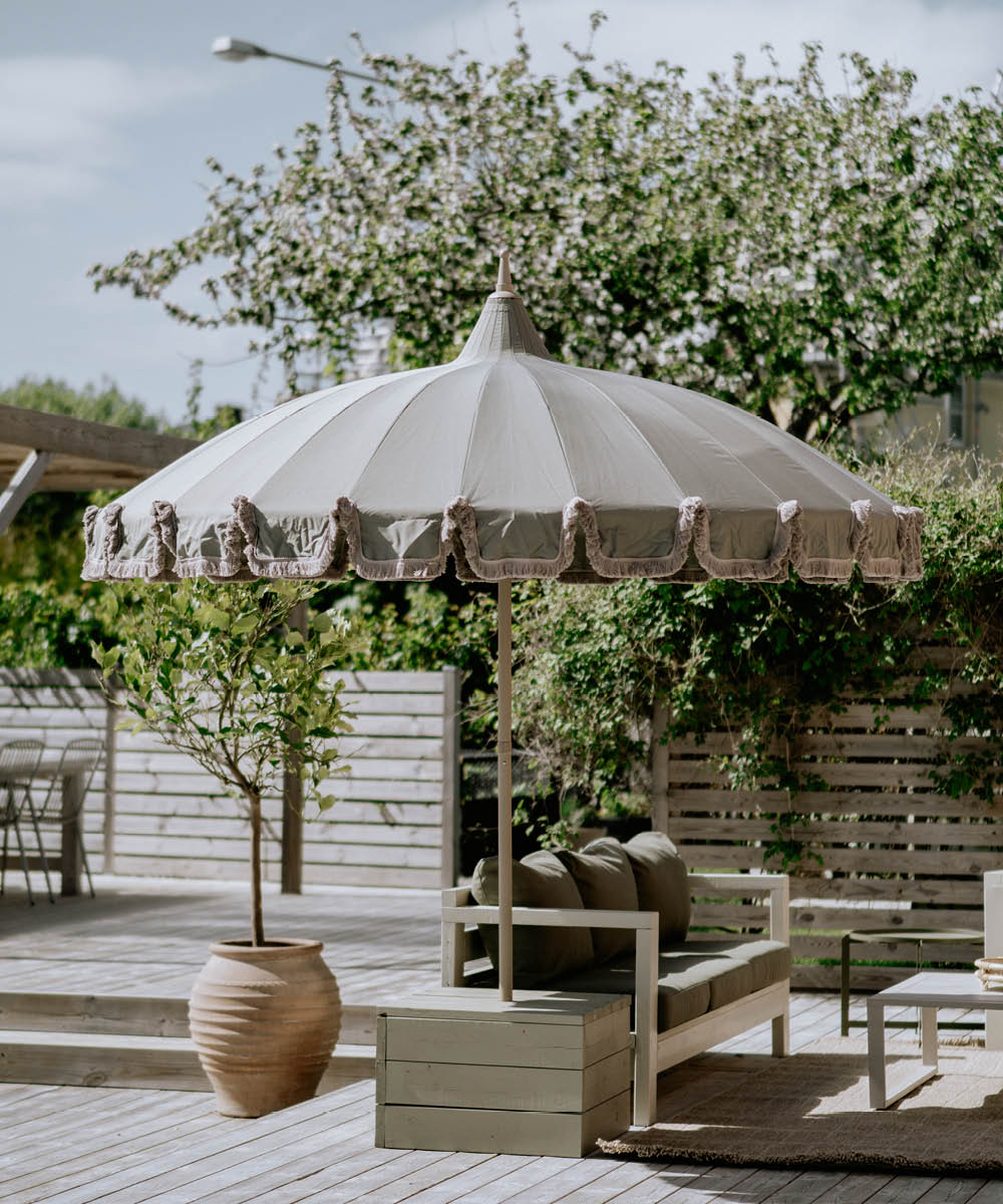 Garden-Umbrella-with-fringe---green-8 Garden Umbrella with fringe - green-8